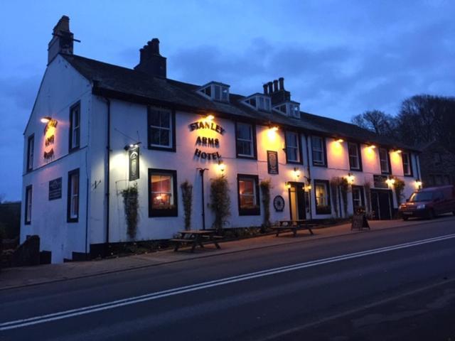 Stanley Arms Hotel Seascale Extérieur photo