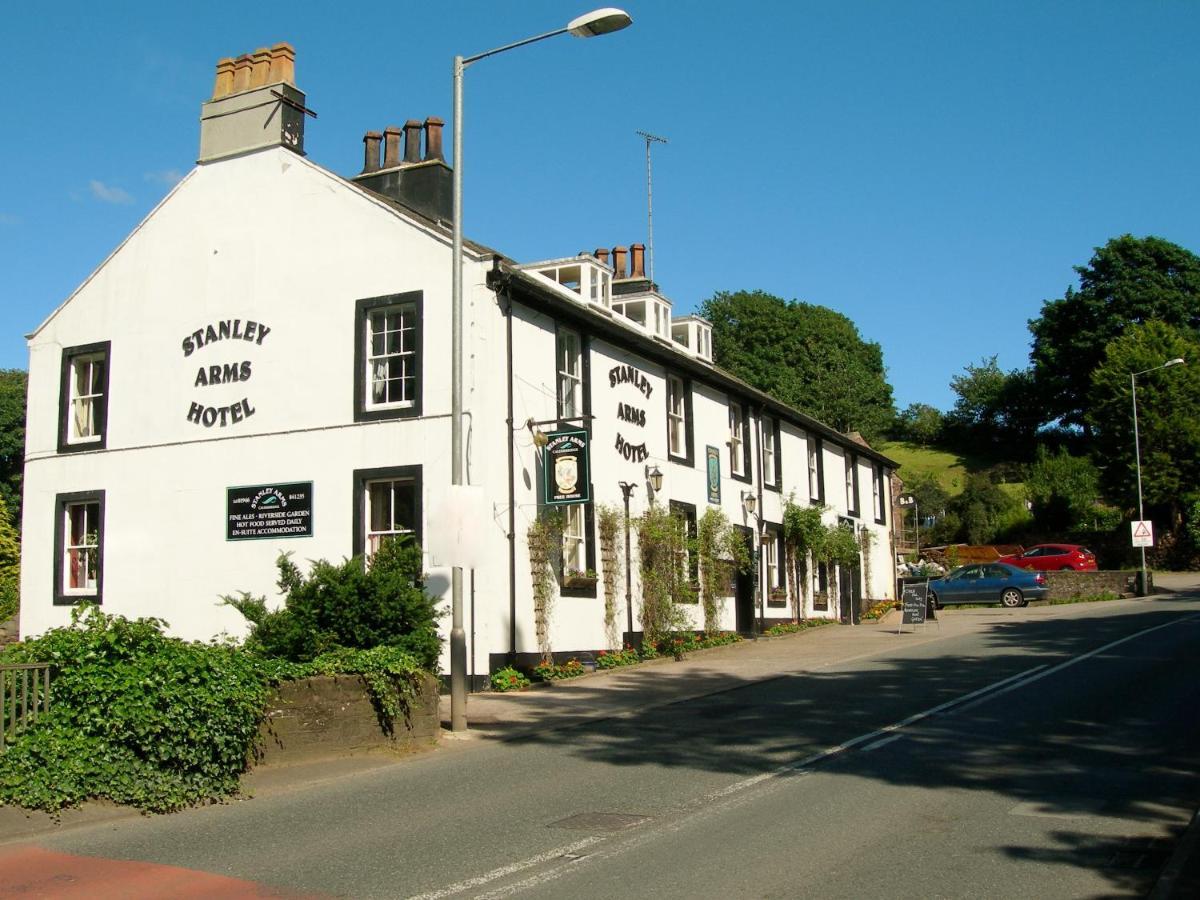 Stanley Arms Hotel Seascale Extérieur photo